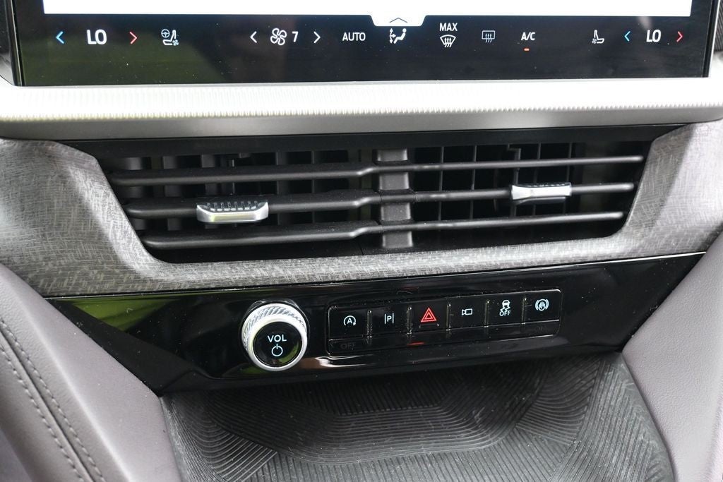 2026 Ford Explorer Platinum 4WD