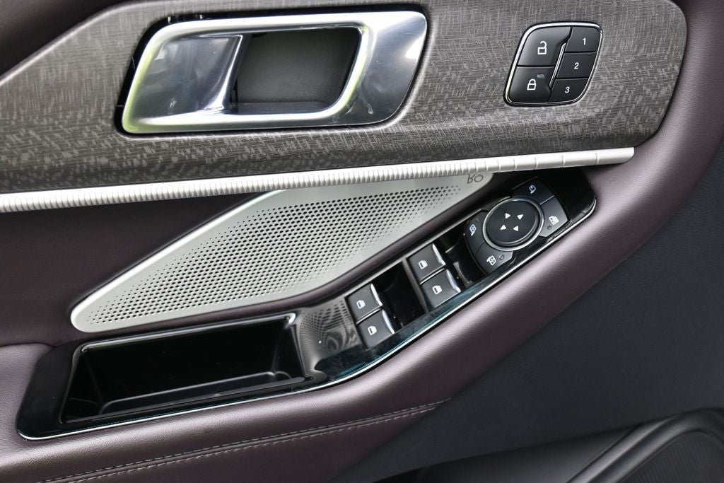 2026 Ford Explorer Platinum 4WD