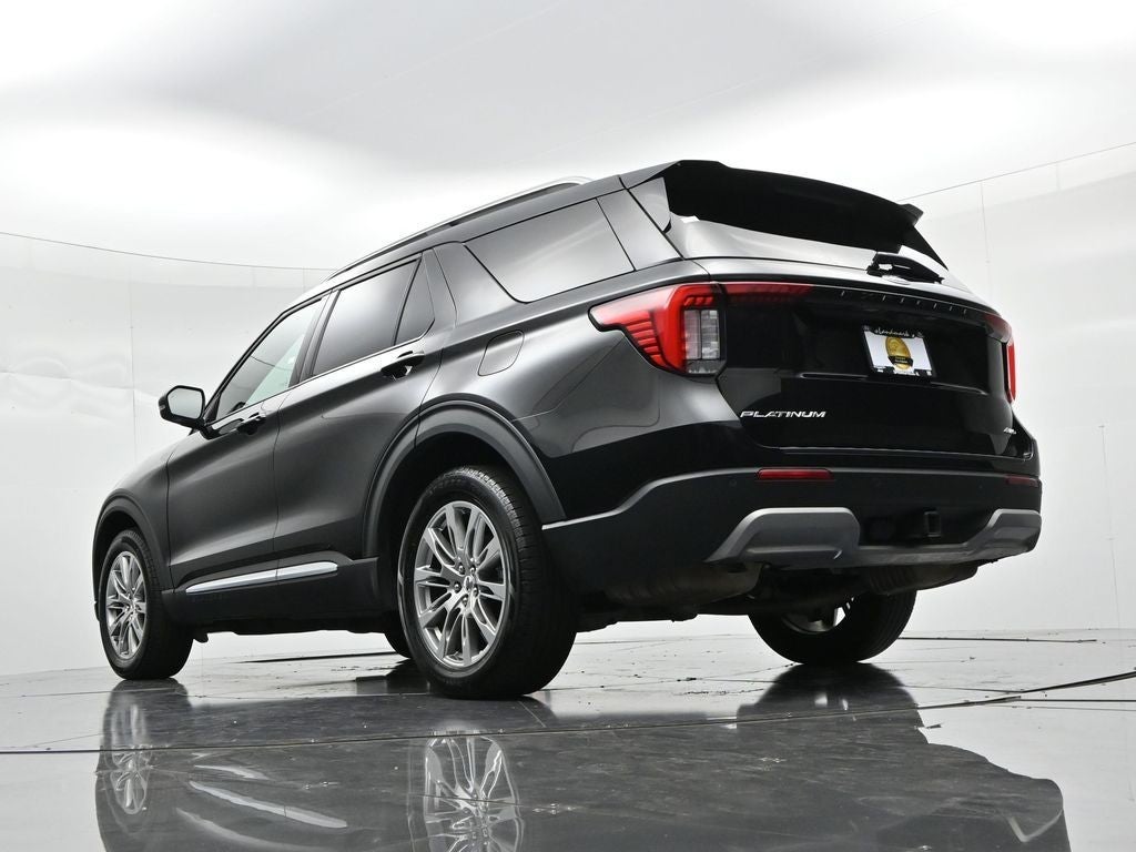2026 Ford Explorer Platinum 4WD