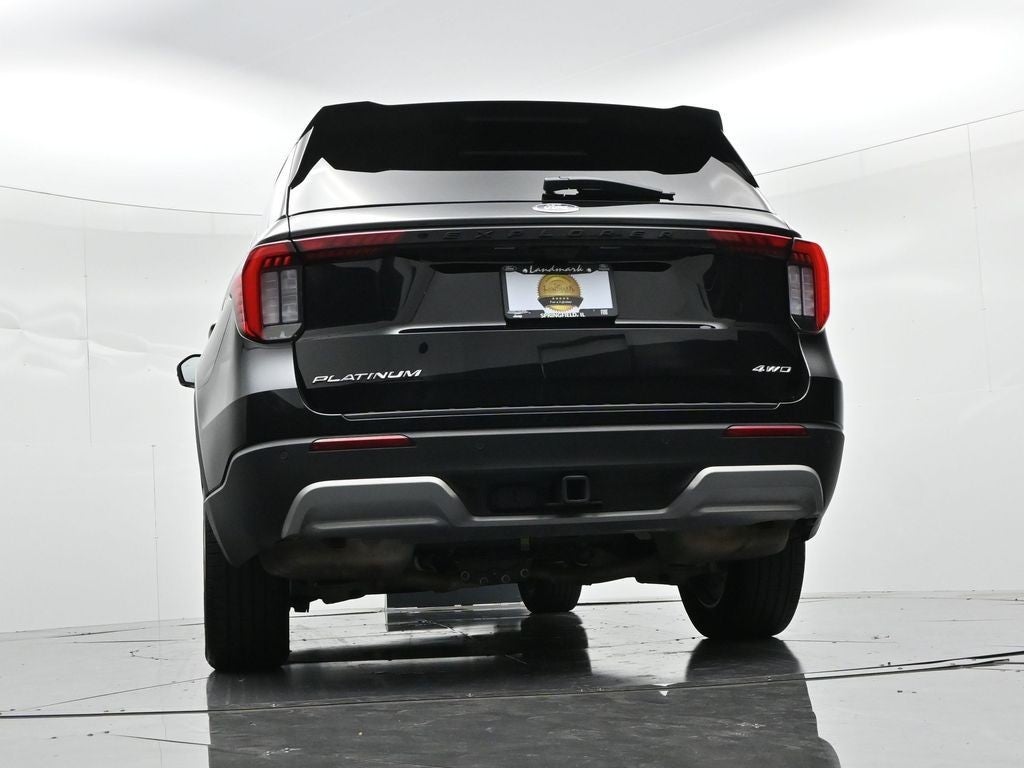 2026 Ford Explorer Platinum 4WD