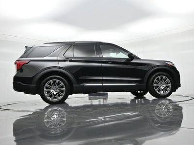 2026 Ford Explorer Platinum 4WD