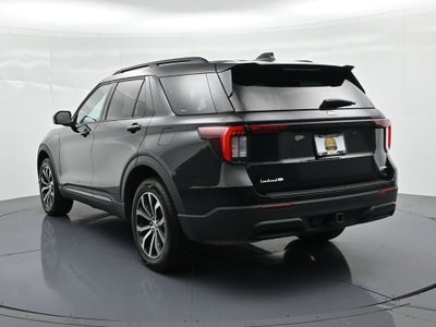 2025 Ford Explorer ST-Line 4WD
