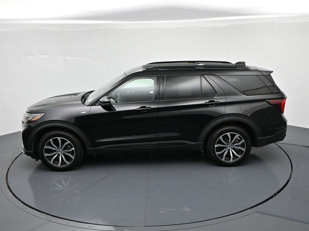 2026 Ford Explorer ST-Line 4WD
