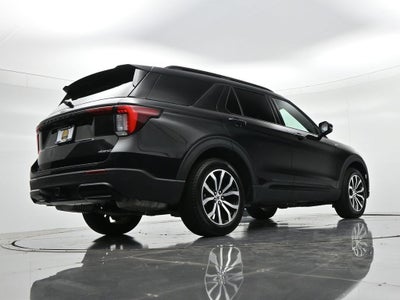 2026 Ford Explorer ST-Line 4WD