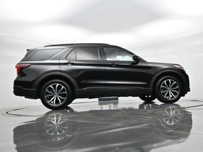 2026 Ford Explorer ST-Line 4WD