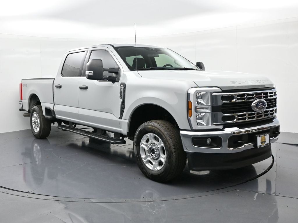 2025 Ford Super Duty F-250 SRW XLT