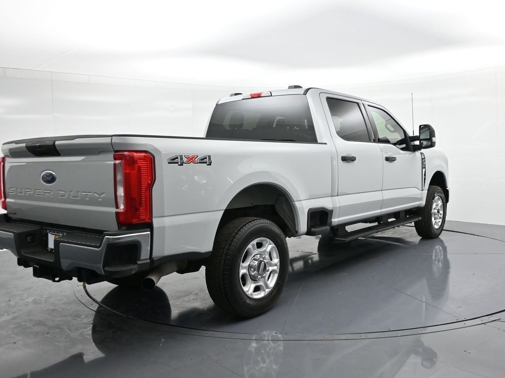 2025 Ford Super Duty F-250 SRW XLT