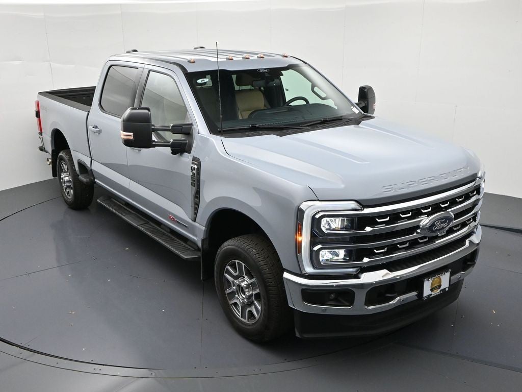 2026 Ford Super Duty F-350 SRW Lariat