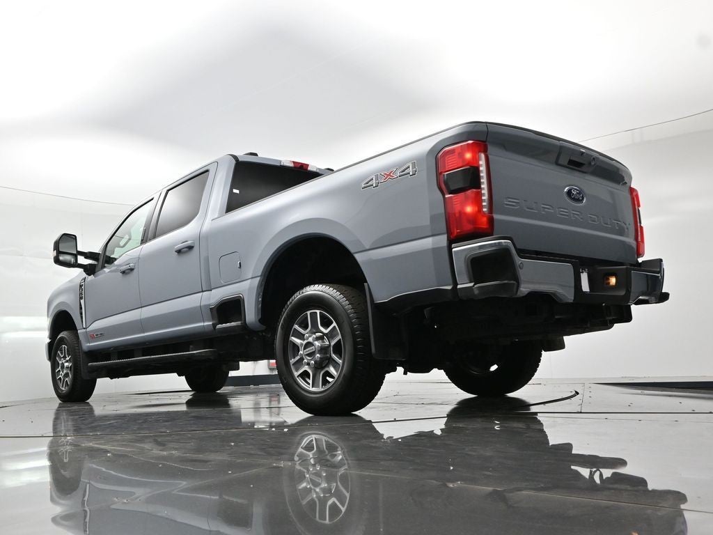 2026 Ford Super Duty F-350 SRW Lariat