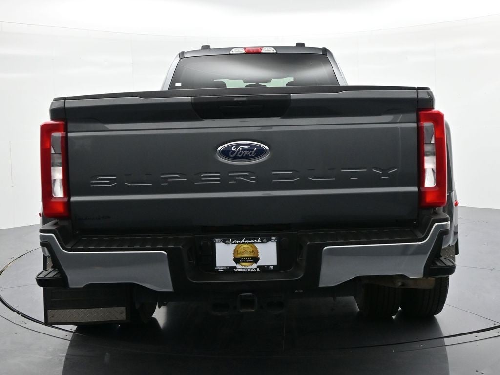 2025 Ford Super Duty F-350 DRW XLT
