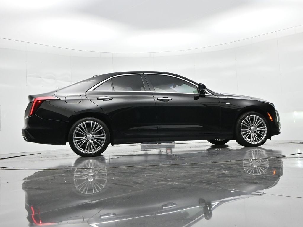 2021 Cadillac CT4 4dr Sdn Premium Luxury