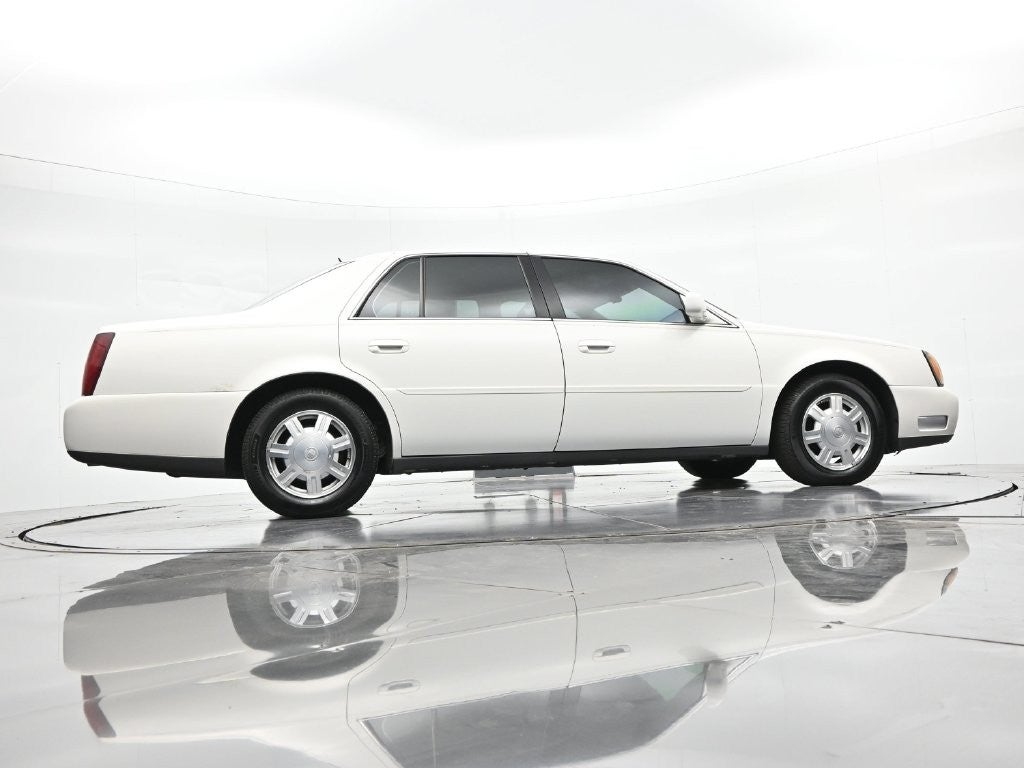 2005 Cadillac DeVille Base