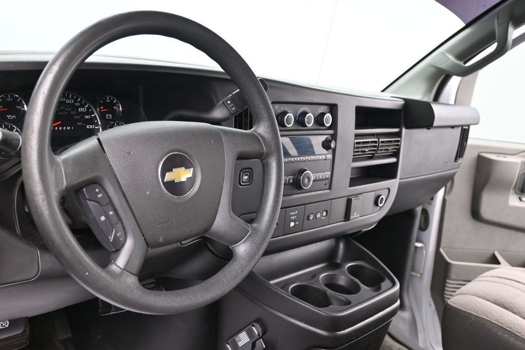 2018 Chevrolet Express Passenger RWD 3500 135" LT