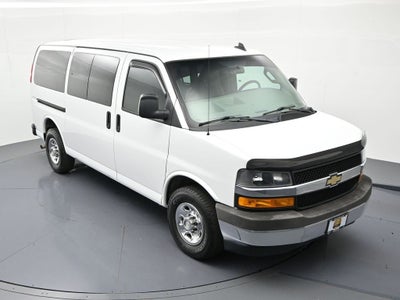 2018 Chevrolet Express Passenger RWD 3500 135" LT