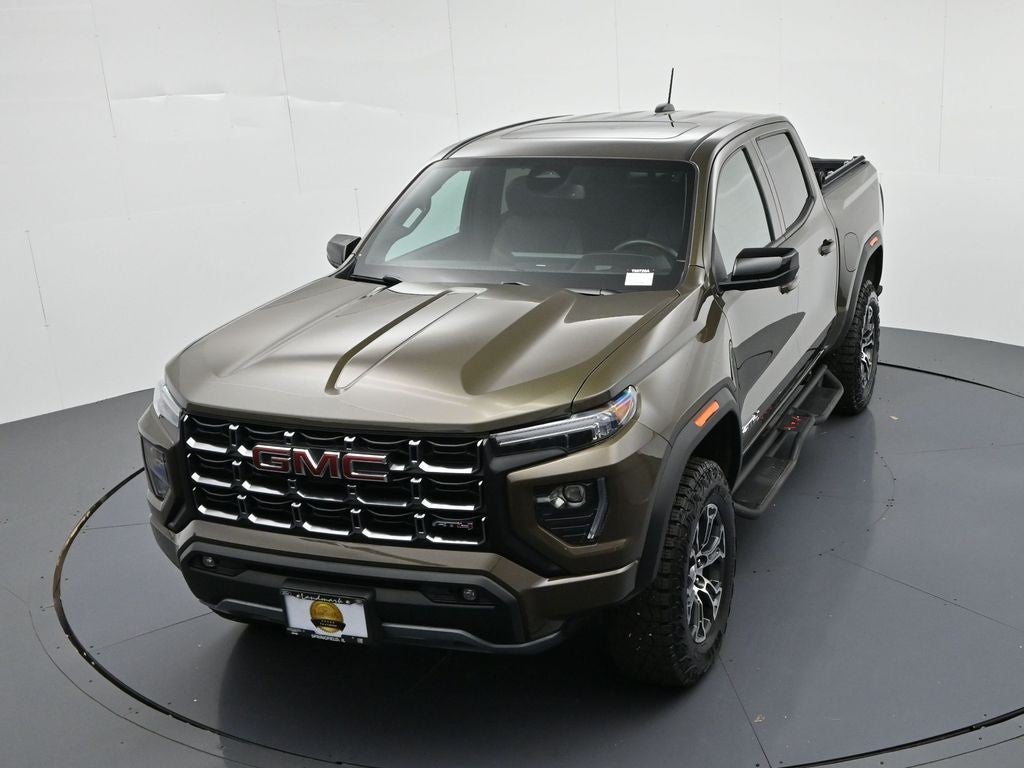 2024 GMC Canyon 4WD Crew Cab AT4