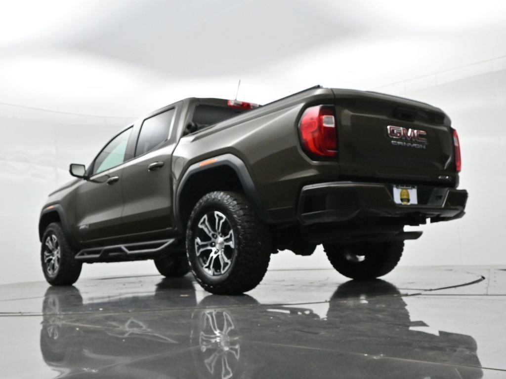 2024 GMC Canyon 4WD Crew Cab AT4
