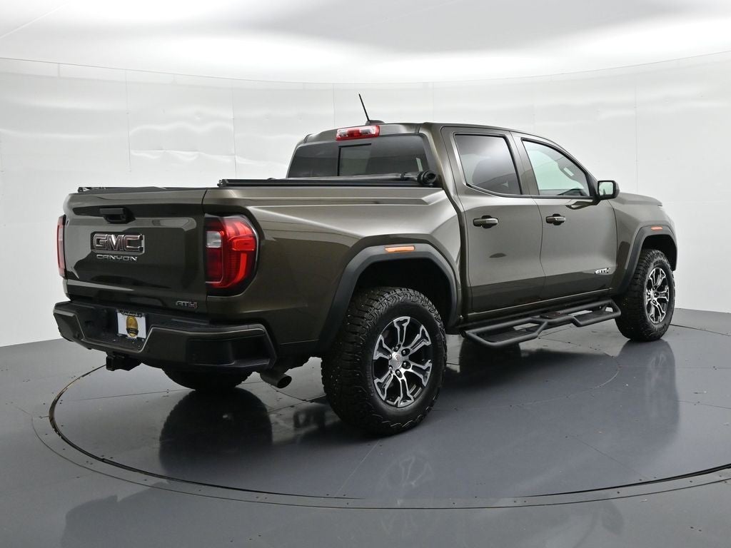 2024 GMC Canyon 4WD Crew Cab AT4