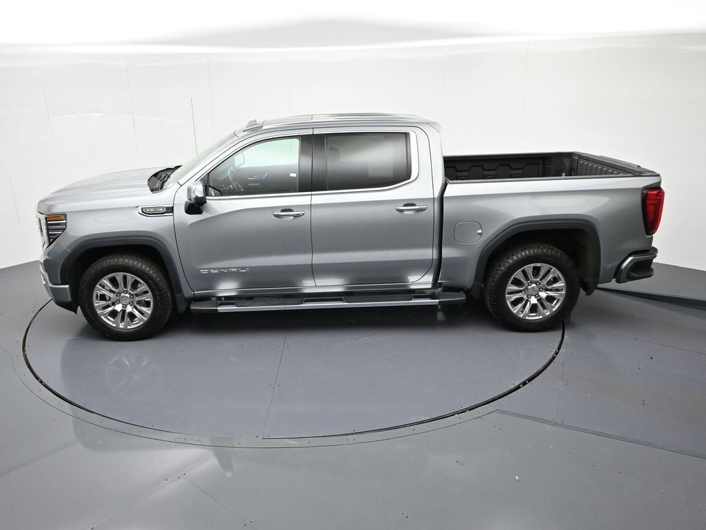 2023 GMC Sierra 1500 4WD Crew Cab 147" Denali