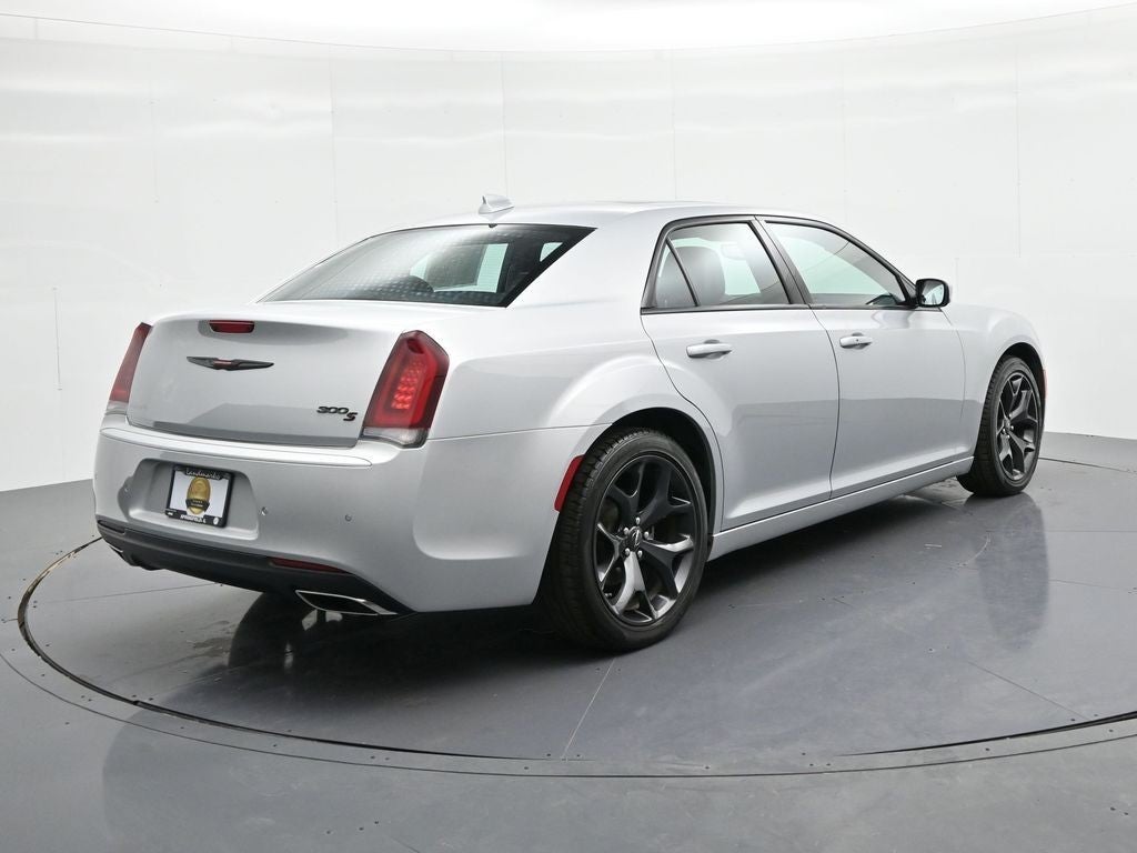 2023 Chrysler 300 300S RWD