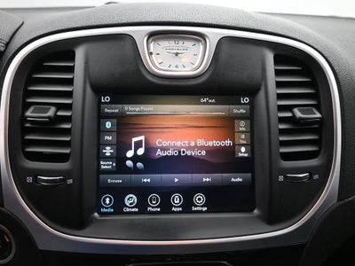 2022 Chrysler 300 Touring AWD