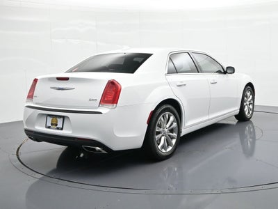 2022 Chrysler 300 Touring AWD