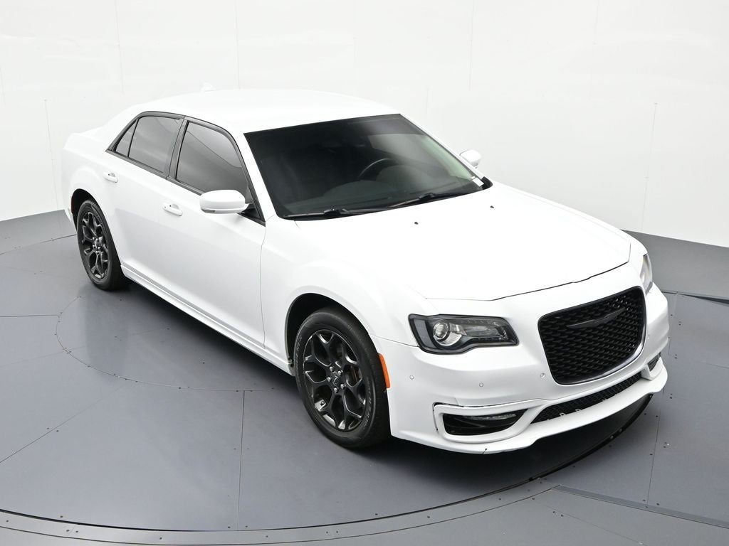2022 Chrysler 300 Touring