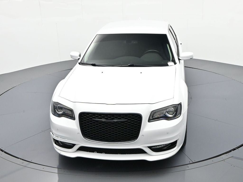 2022 Chrysler 300 Touring