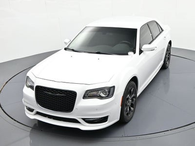 2022 Chrysler 300 Touring