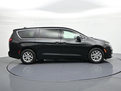 2023 Chrysler Pacifica Touring L FWD