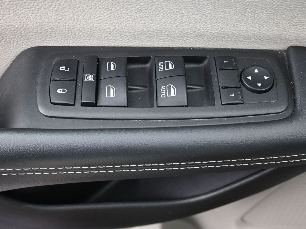 2023 Chrysler Pacifica Touring L FWD