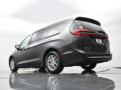 2023 Chrysler Pacifica Touring L FWD