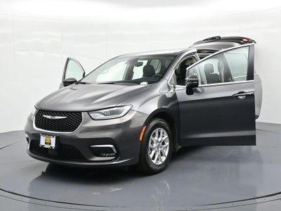 2023 Chrysler Pacifica Touring L FWD