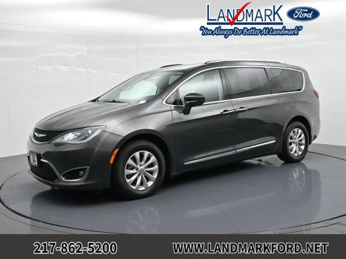 2018 Chrysler Pacifica Touring L FWD