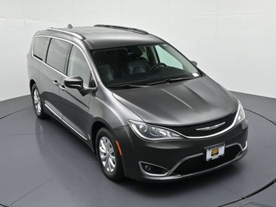 2018 Chrysler Pacifica Touring L FWD