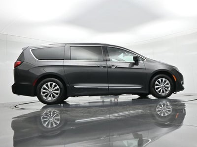 2018 Chrysler Pacifica Touring L FWD