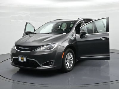 2018 Chrysler Pacifica Touring L FWD