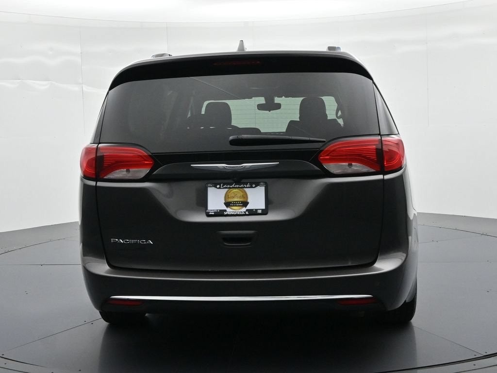 2018 Chrysler Pacifica Touring L FWD