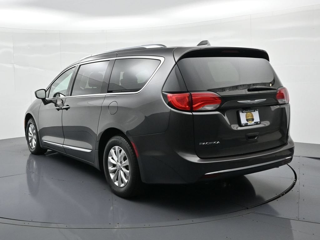 2018 Chrysler Pacifica Touring L FWD