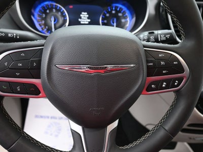 2024 Chrysler Pacifica Touring L FWD
