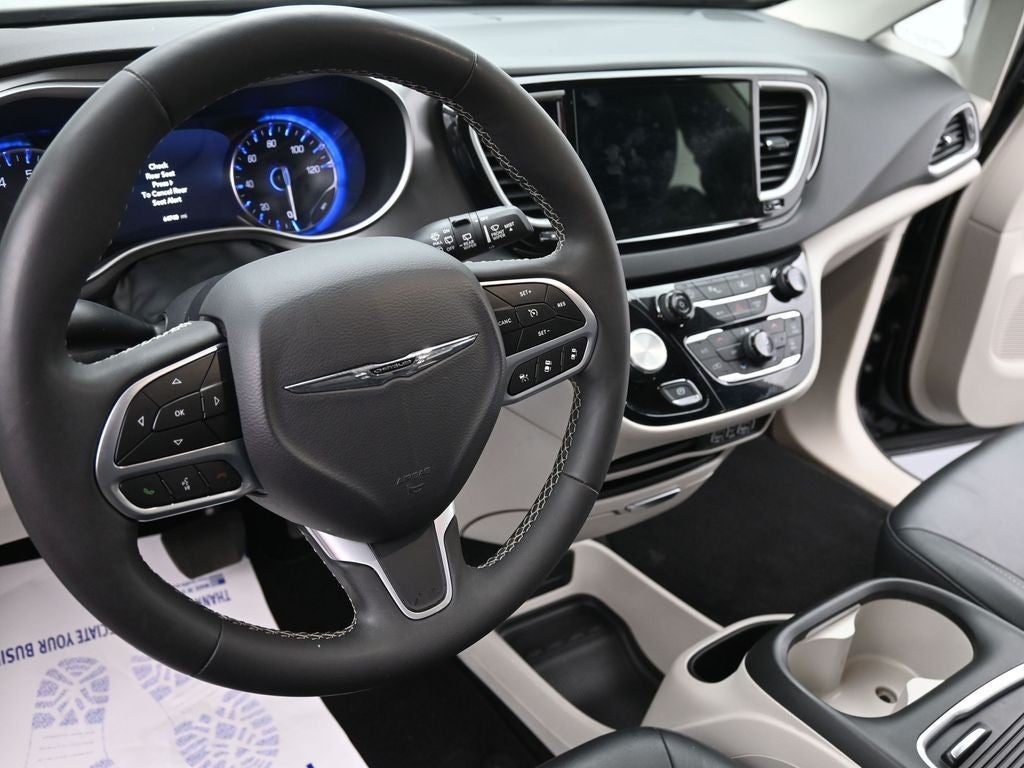2024 Chrysler Pacifica Touring L FWD