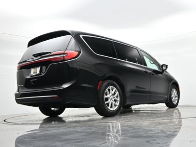 2024 Chrysler Pacifica Touring L FWD