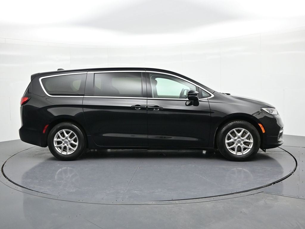 2024 Chrysler Pacifica Touring L FWD