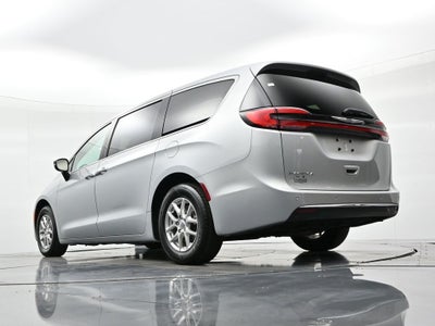 2024 Chrysler Pacifica Touring L FWD