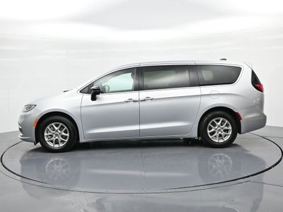 2024 Chrysler Pacifica Touring L FWD