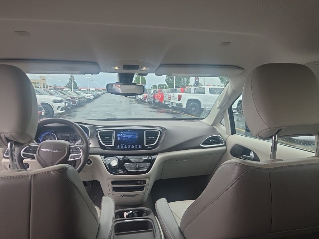 2017 Chrysler Pacifica Touring L