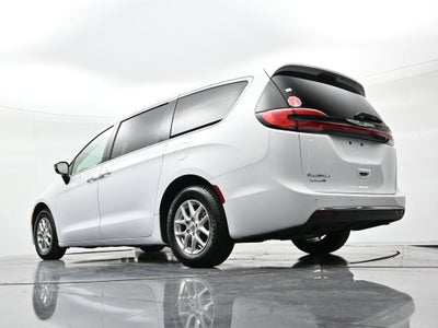 2024 Chrysler Pacifica Touring L FWD