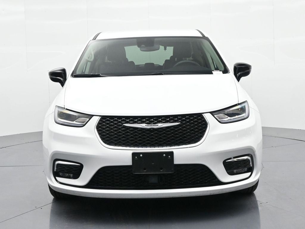 2024 Chrysler Pacifica Touring L FWD