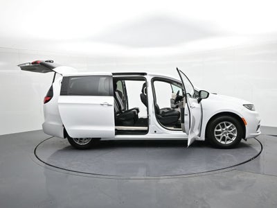 2024 Chrysler Pacifica Touring L FWD