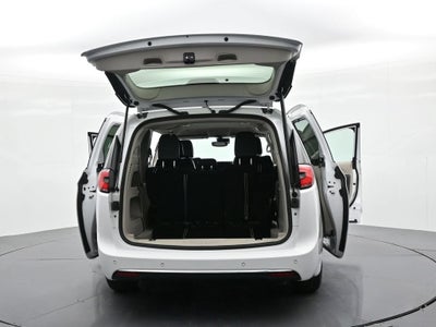 2024 Chrysler Pacifica Touring L FWD