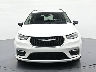 2023 Chrysler Pacifica Limited FWD